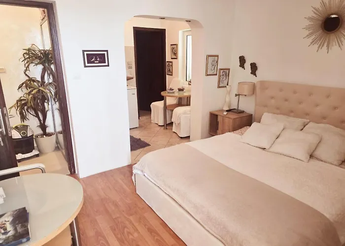Apartments Nikcevic